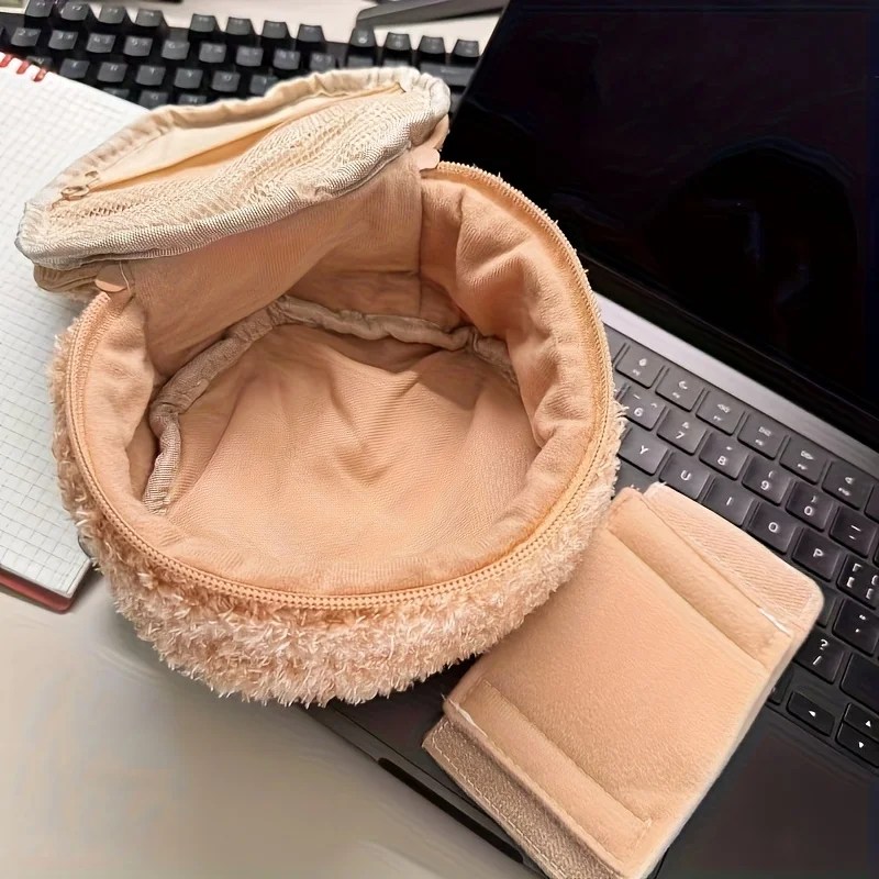 Plush Bear Makeup Bag Portable Cosmetic Organizer with 3D Embroidery Mesh Compartments Travel Toiletry Storage for Women