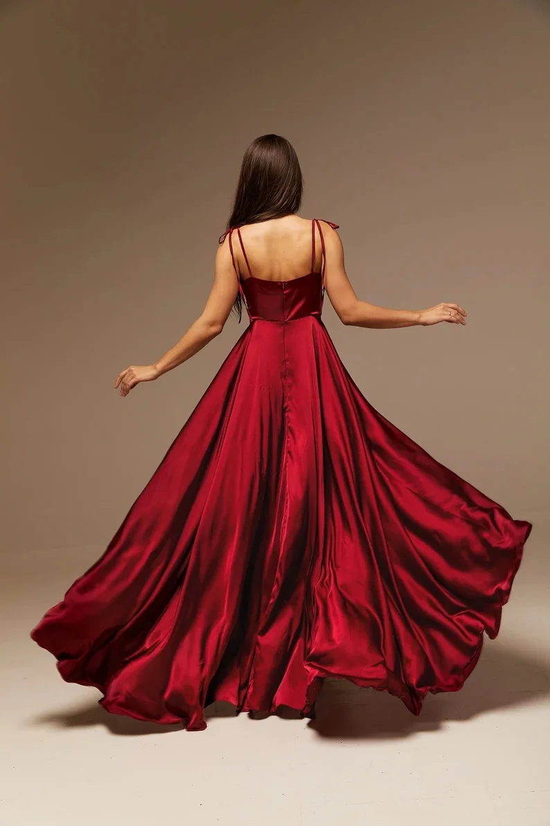 Satin Wedding Dress Bridesmaid Dresses FATAPAESE Burgundy Satin Maxi Flared Dress with Hign Slit Sexy Bridesmaid Dress Open Back A Line Wedding Evening Gown with Train