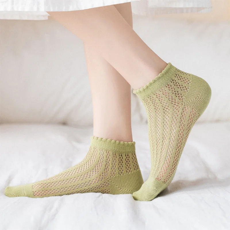Chic White Lace Ankle Socks - Lightweight, Breathable & Stylish Summer Design