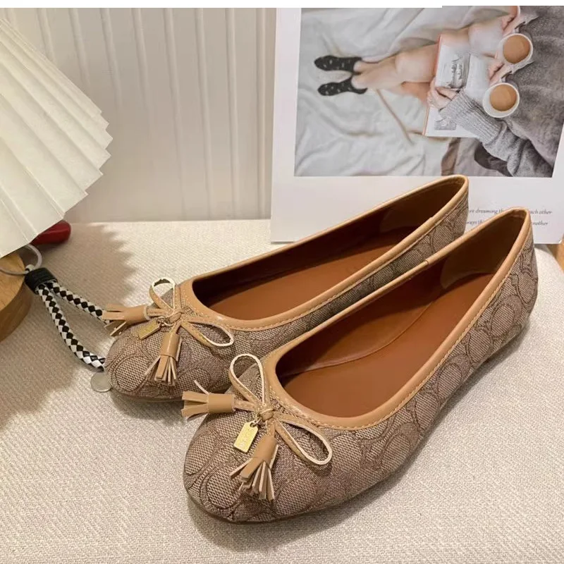 

2023 Autumn New Leather Bow Shallow Round Toe Casual Flat Shoes One Foot Pet Shoes