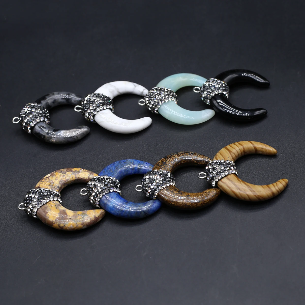 5PCS Natural Semiprecious Stone Random Color Crescent Pendant 33x35mm Jewelry Making DIY Necklace Earrings Accessories Gift