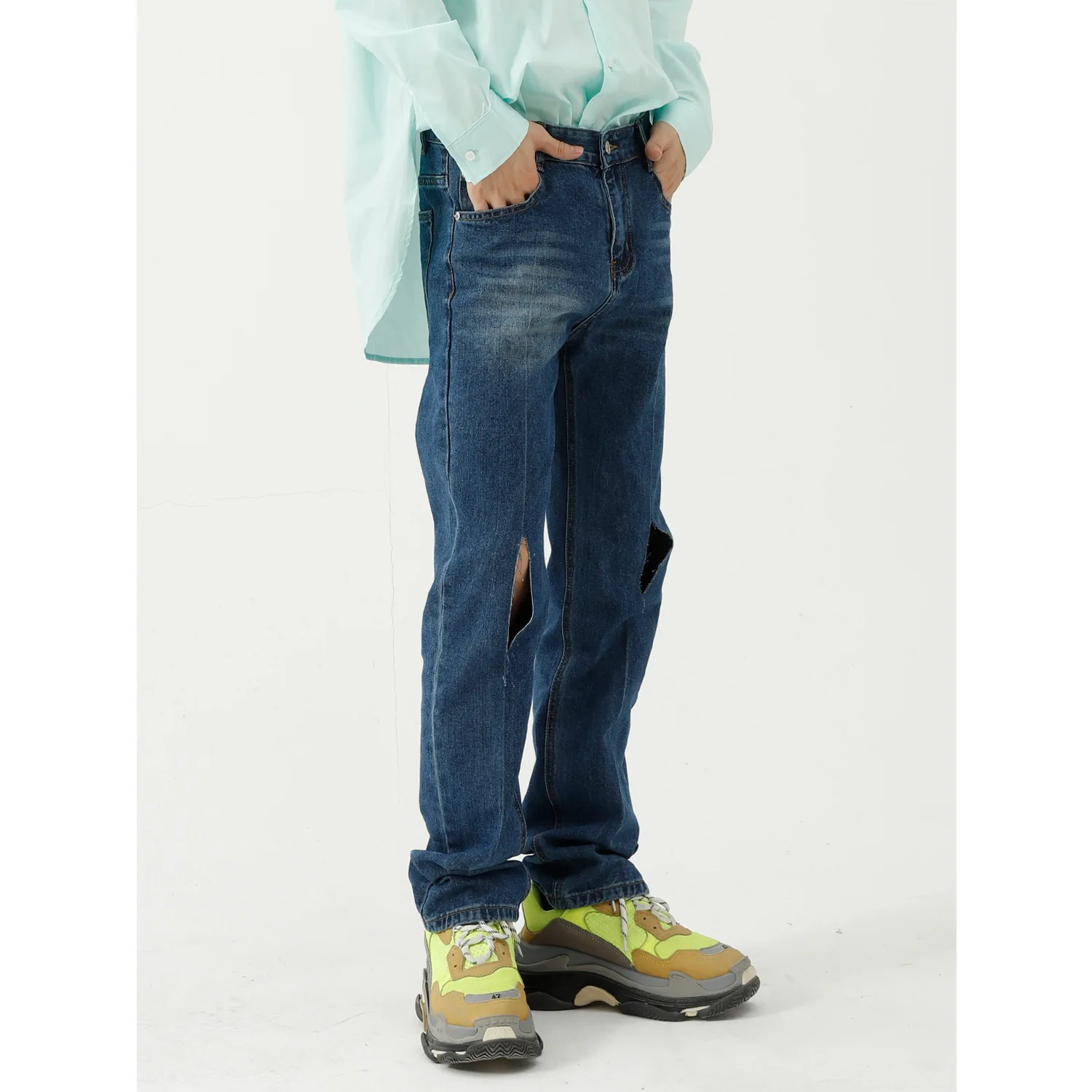 

New High Quality Denim Trousers Korean Casual Perforated Pants Personalized Pants Men Jeans