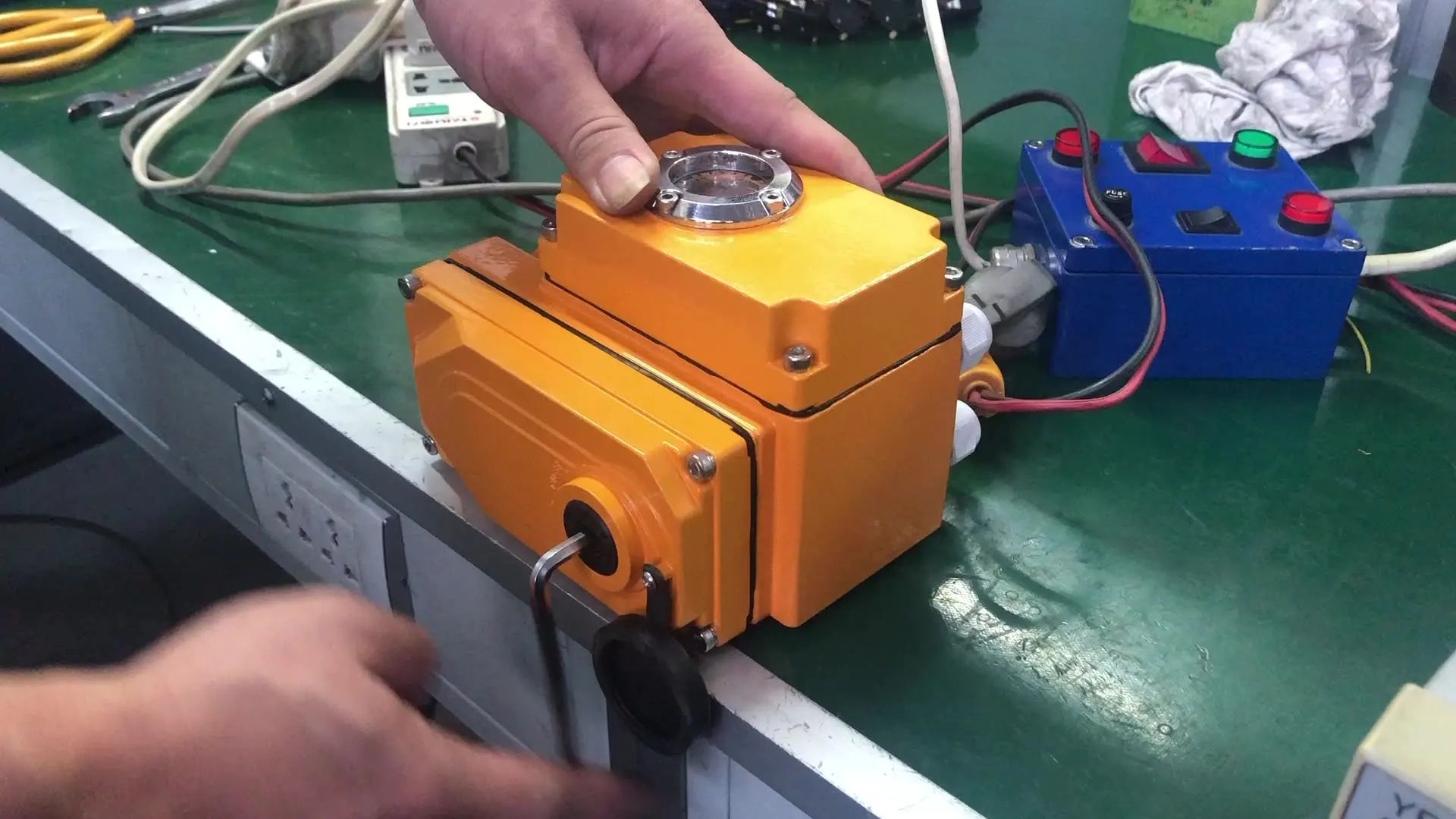 4-20ma 80Nm 12v Motor Rotary Ball Motorized Modulating Valve with 