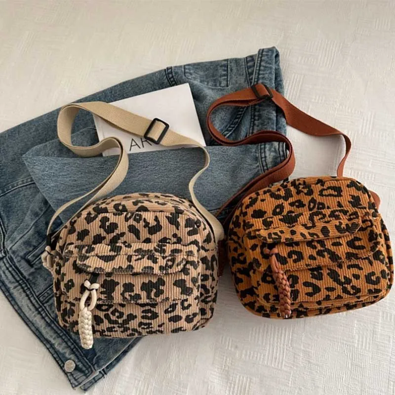 New Leopard Pattern Crossbody Bags Corduroy Multi-pockets Shoulder Bag Adjustable Shoulder Strap Casual Waist Bags Daily Use
