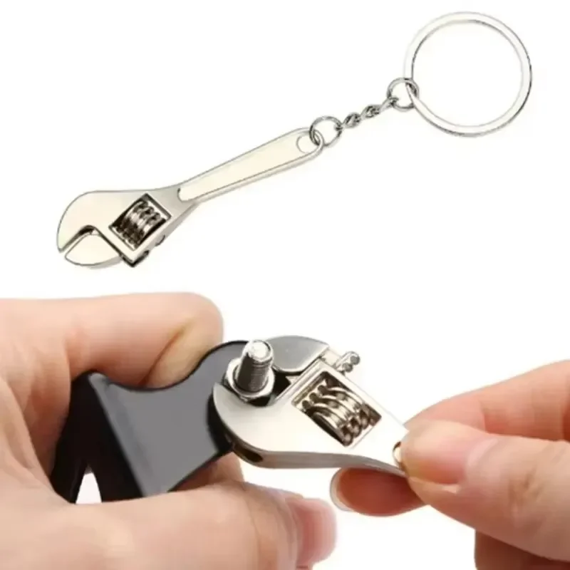 1 Stück Kreativer Werkzeug-Schlüsselanhänger mit verstellbarem Schraubenschlüssel, Metall-Schlüsselanhänger für Männer