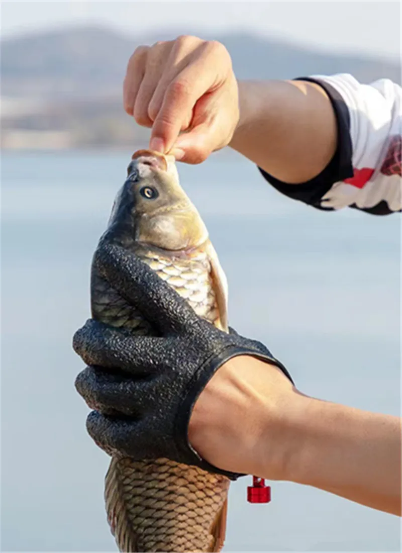 Outdoor Multifunctional Fish Catching Latex Gloves Anti Sting Anti Slip Waterproof Wear-Resistant Portable Fishing Equip fishing gloves