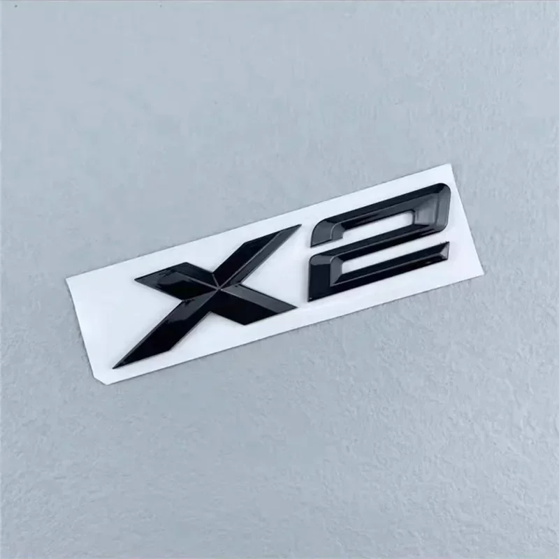 3D ABS 블랙 크롬 자동차 편지 후면 트렁크 엠블럼 배지 X1 X2 X3 X4 X5 X6 X7 로고 BMW E70 E53 F15 G05 데칼 스티커 스타일링