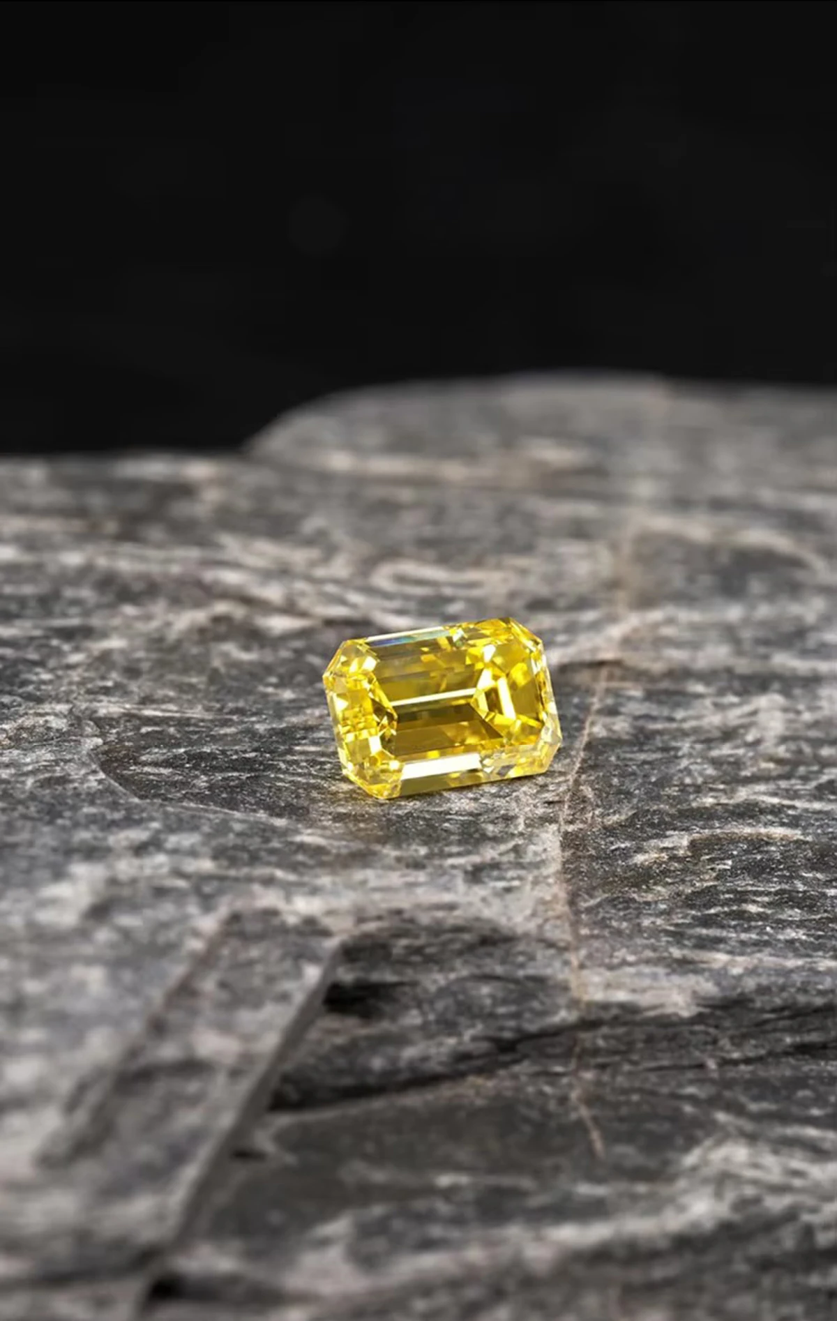 Exklusive Gelbe Laborgezüchtete Diamanten 1,0-3,0ct Smaragdschliff Laborgezüchtete Diamanten CVD HPHT Lose Diamanten Mit IGI-Zertifikat – Detail 4