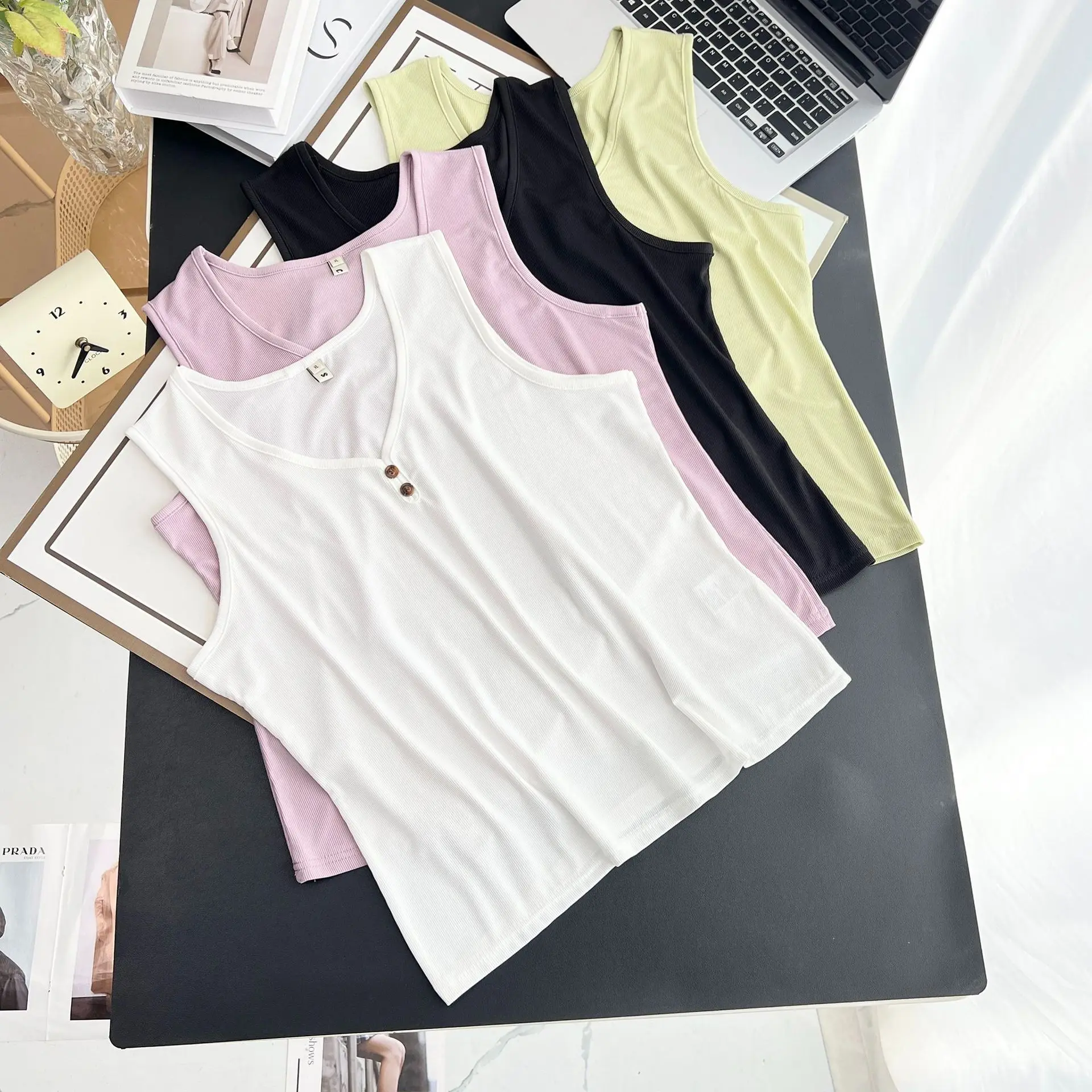 2025 Plus Size Women's Tank Top Summer New Style 100KG Casual V-neck Button Ice Silk Sleeveless Vest 8303