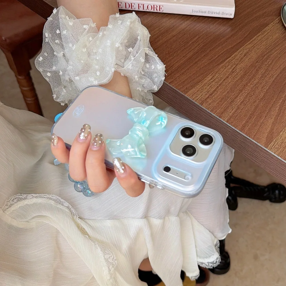 Transparent Bow Charm Case with Big Lens Cover