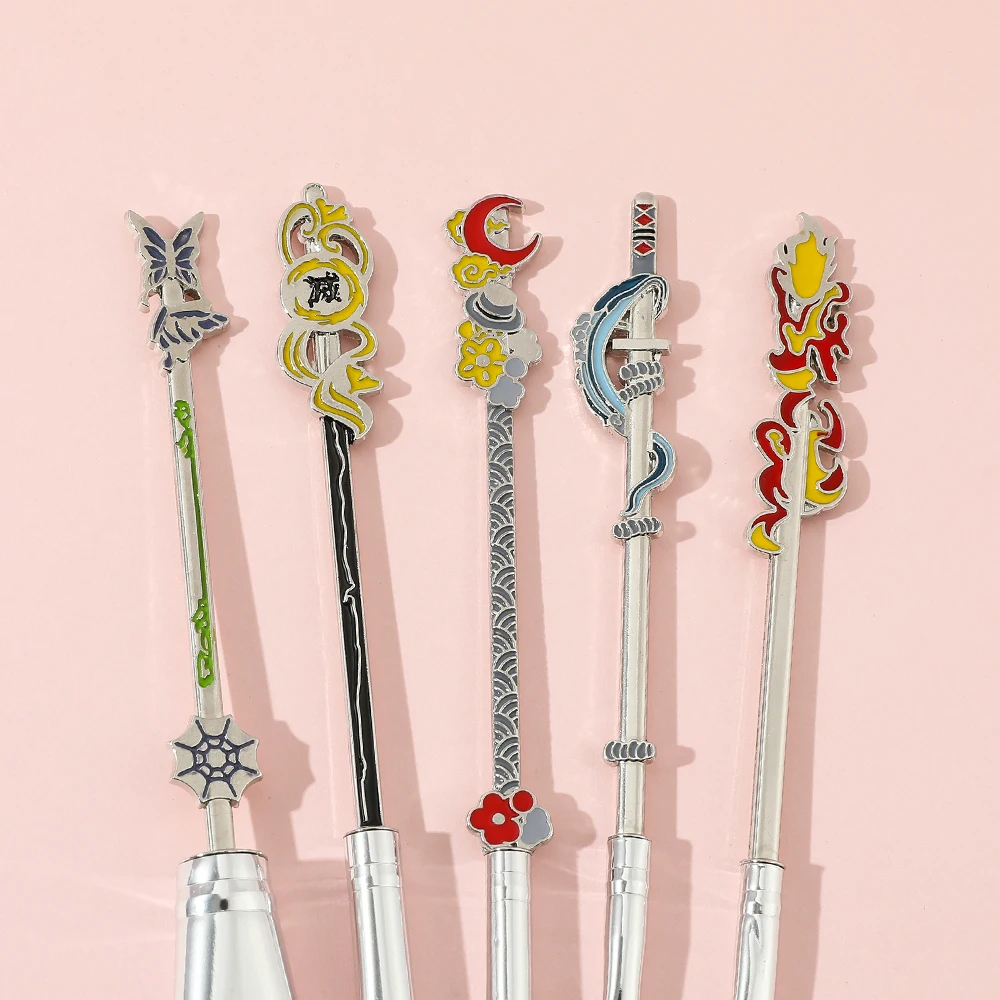 

5Pcs/Set Demon Slayer Weapon Makeup Brush Women Soft Fluffy Makeup Brush Portable Soft Brush for Party Makeup Accessory