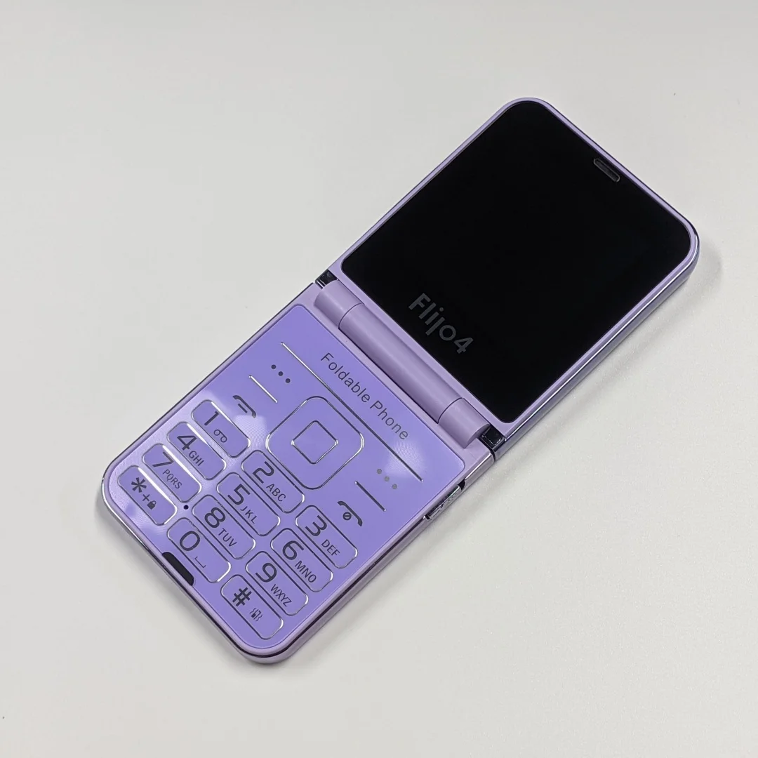 New F265 Flip Foldable Phone 2.55inches 2G GSM Four SIM Cards MTK Mp3 Mp4 Multi-language Mobile Phone 1400mAh TFT Display Screen 3