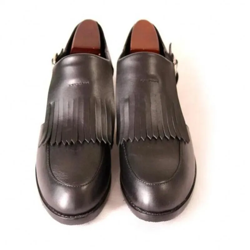 Handmade Cow Tassel Gladiators Men's Classic Slip on British Style Flat heel Genuine leather Cut out Retro Sandals