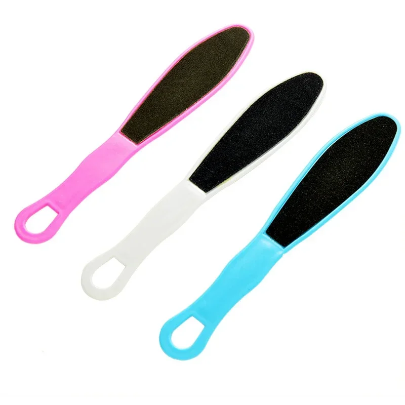 1Pc Pedicure Strumenti Per La Cura Dei Piedi Callus Dead Skin Remover Bendy Plastic Rub Professionale Double Sided Foot File Raspe Colore Casuale