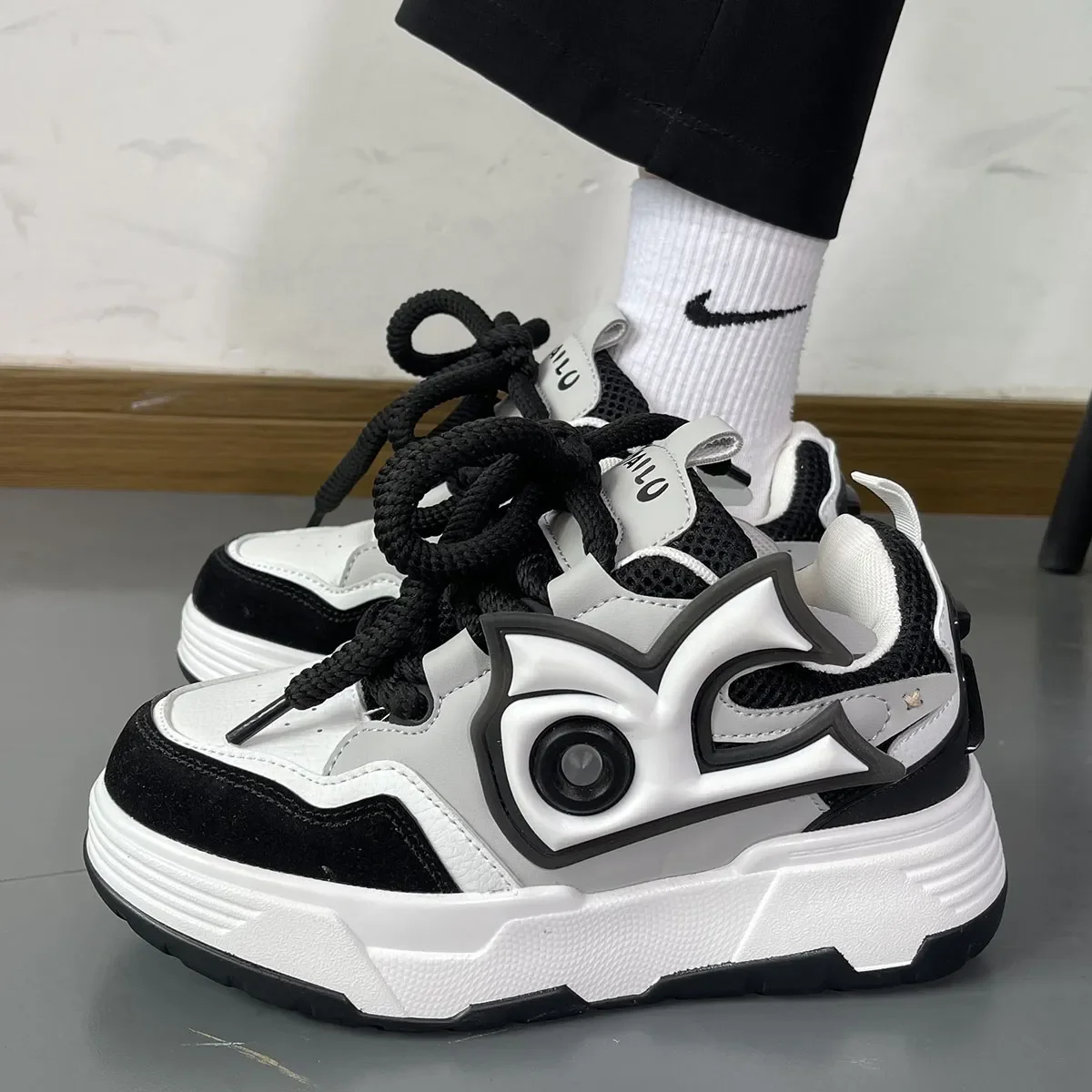 

Men Chunky Sneakers 2023 Brand Design Men's Casual Sneakers Thick Sole Mans Skateboarding Shoes