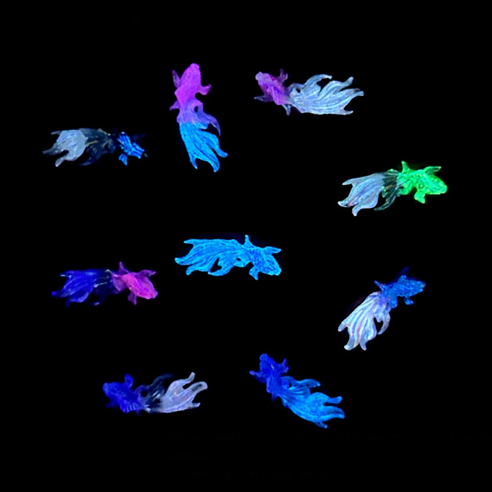 50 Stück gemischte Koi-Fische, Nagelkunst-Charms, leuchtende Multi-Fisch-Nageldekoration, Goldfisch-Zubehör, Koi-Beschichtung, chinesischer Stil, Glücksteile – Detail 1