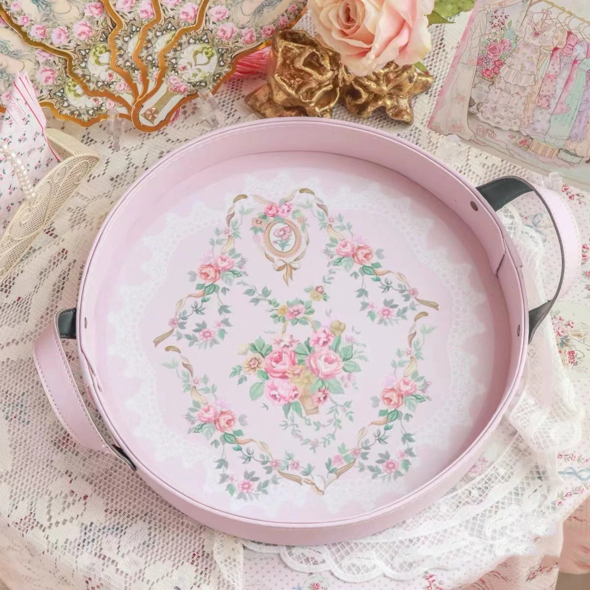European Exquisite Pink Tray Vintage Leather Storage Tray Home Decoration Round Cake Plate Photo Props House decoration - AliExpress