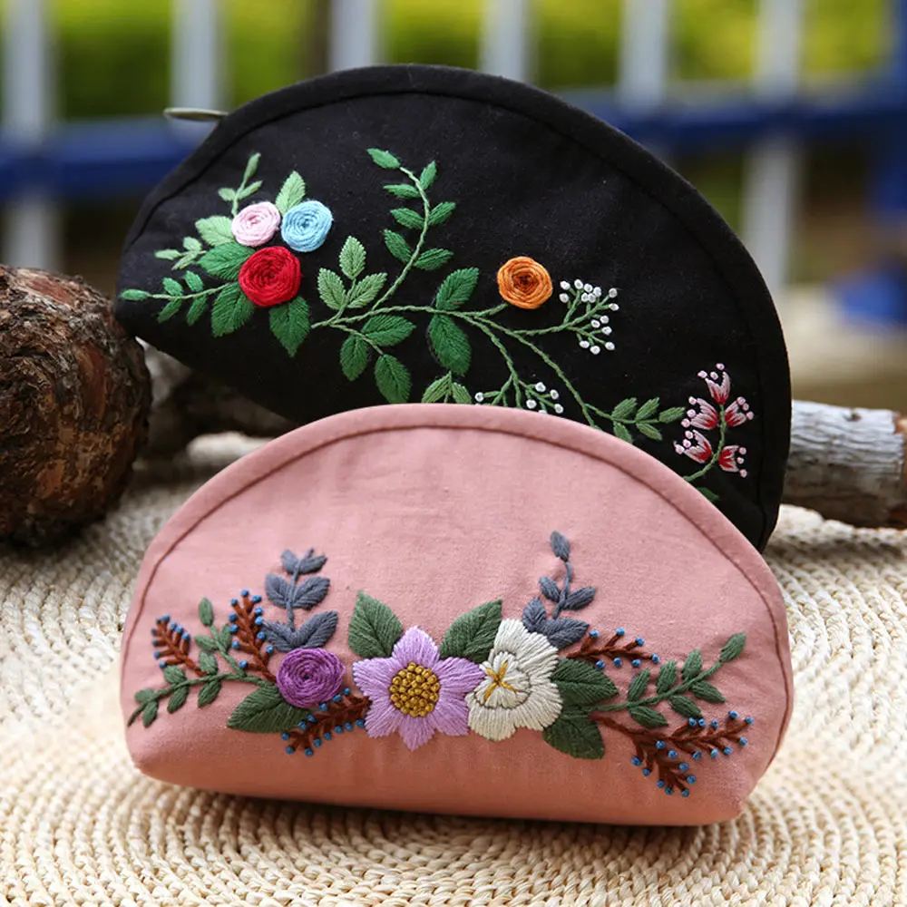

DIY Patchwork Children Pencil Case Women Makeup Cosmetic Crescent Bag Handmade Embroidery Kit Sewing Materials Cross Stitch Set