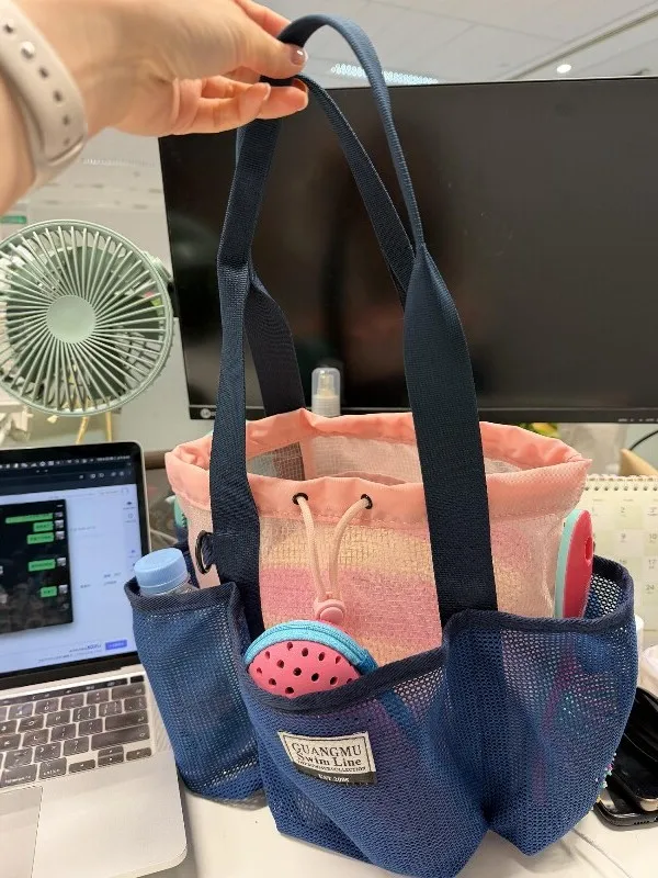 휴대용 핸드헬드 피트니스 가방 내구성이 뛰어난 그리드 수영 가방 높은 미적 가치 창의적인 대용량 건식 및 습식 분리 보관 가방