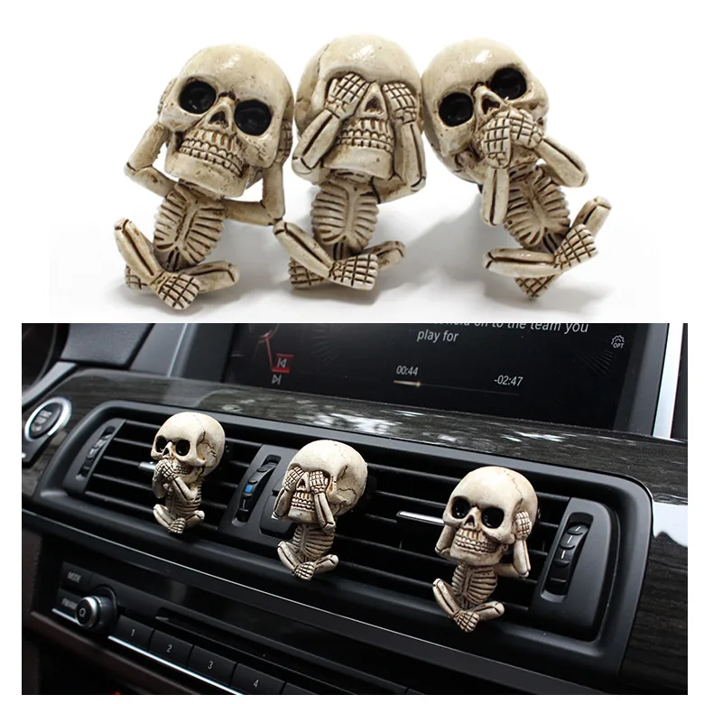 

3pcs Ghost Head Car Vent Clip Halloween Pendant Ornaments Decor Car Air Vent Clip Charm Skull Air Outlet Halloween Decoration