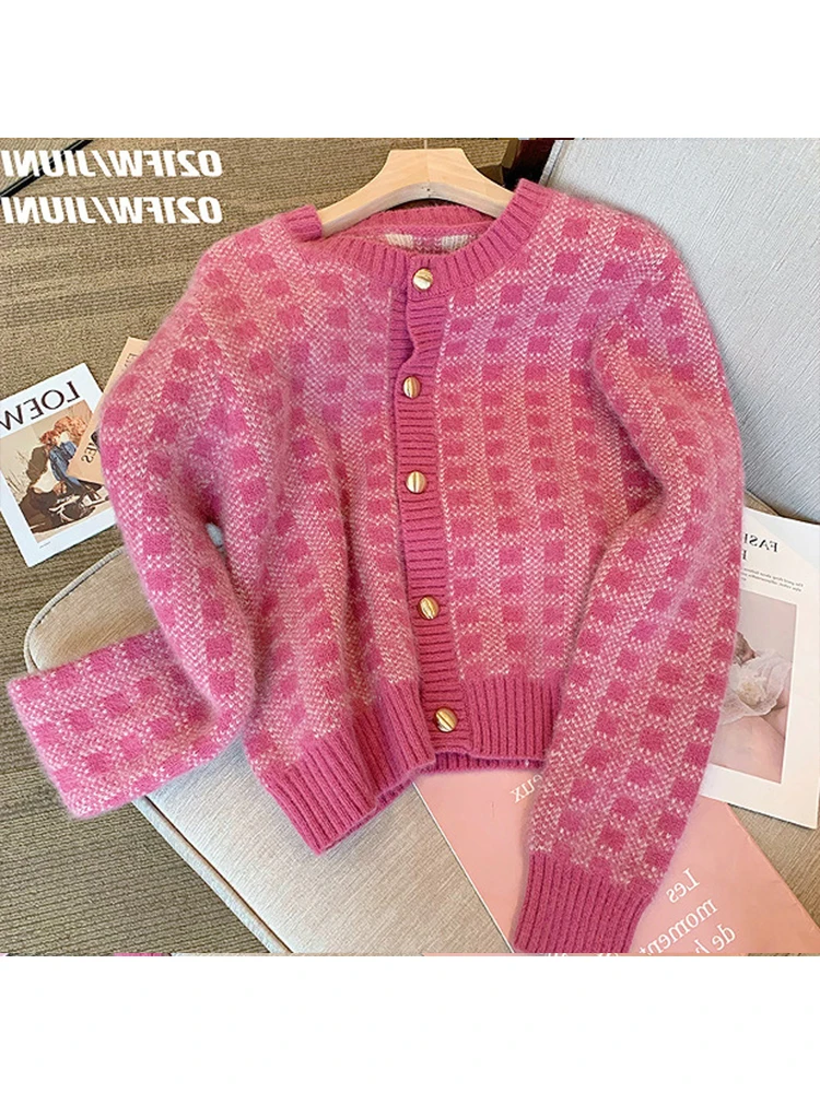 

2022 New Korean Fashion Fashion Small Fragrance Style Long Sleeve Knitted Cardigan Vintage Sweaters for Women Chic Plaid Topse