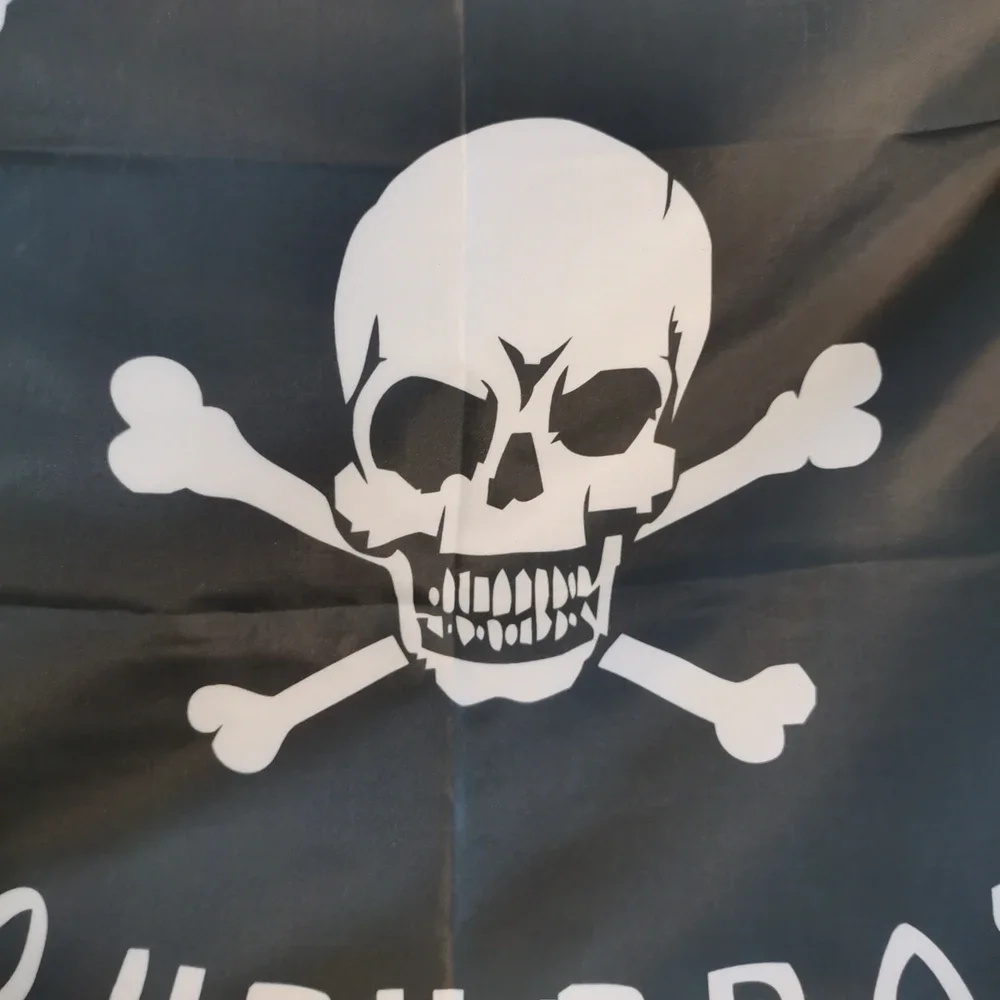 Masquita Bandiera Pirata Jolly Roger 90x150 Cm – Con Teschio E Ossa Incrociate, Per Interni/Esterni - 2