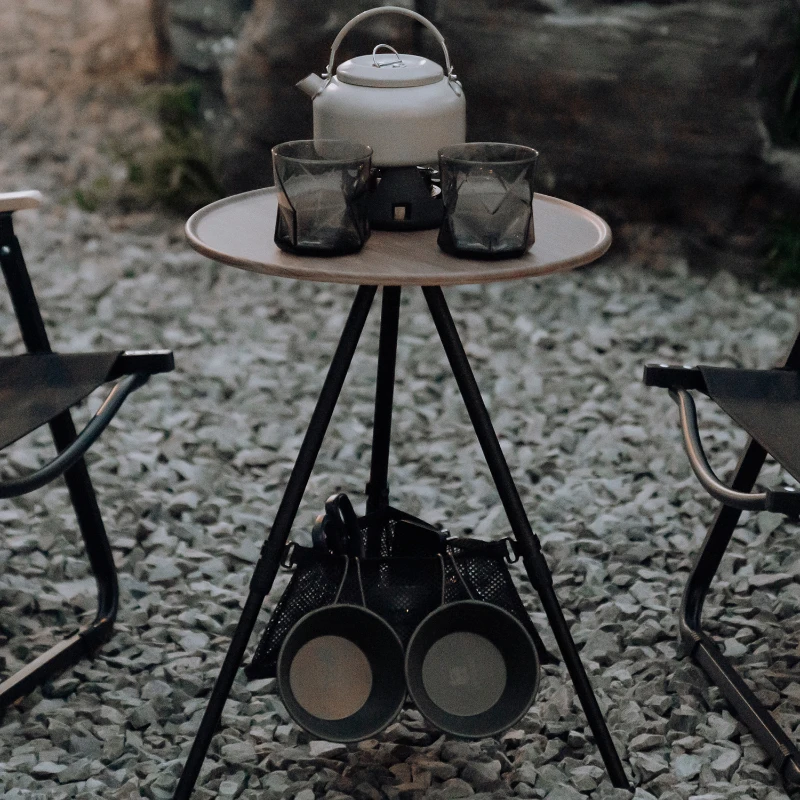 Outdoor aluminum alloy portable folding and adjustable small round table