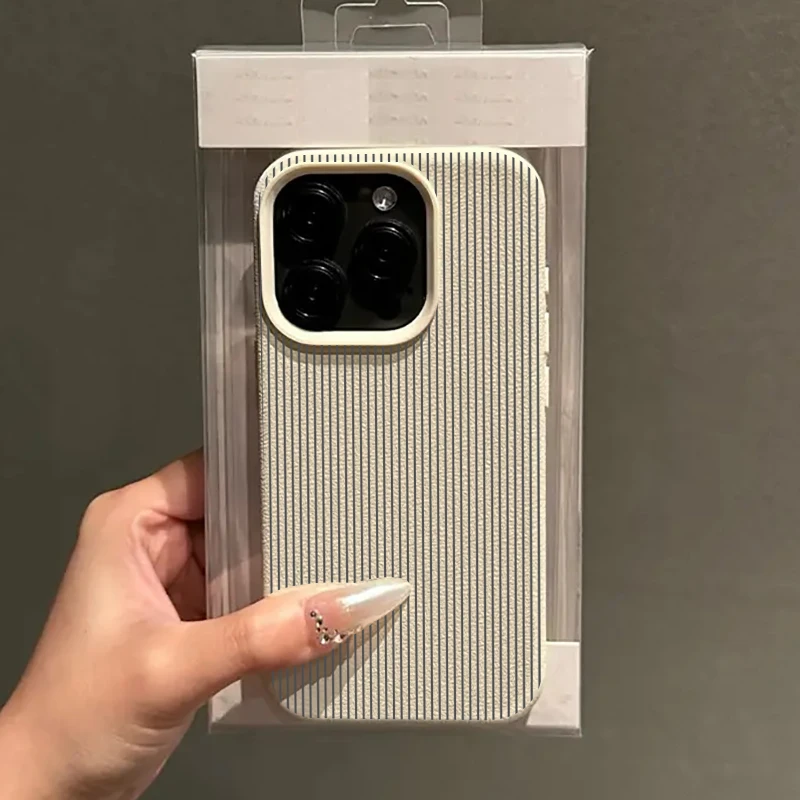 Minimalist Lychee Texture Silicone Phone Case with Lines Pattern