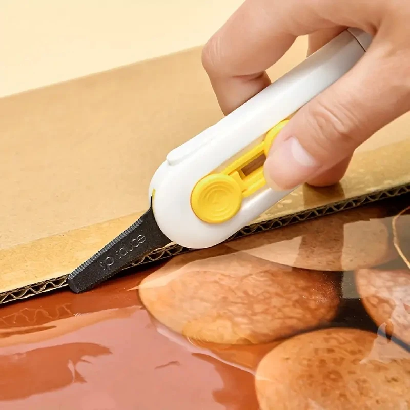 magnetic mini utility knife Portable box cutter Letter opener and paper cutter Retractable blade Durable mini box ut 1pc