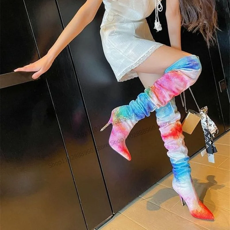 Рисунок 4 - Женские сапоги выше колена с кристаллами