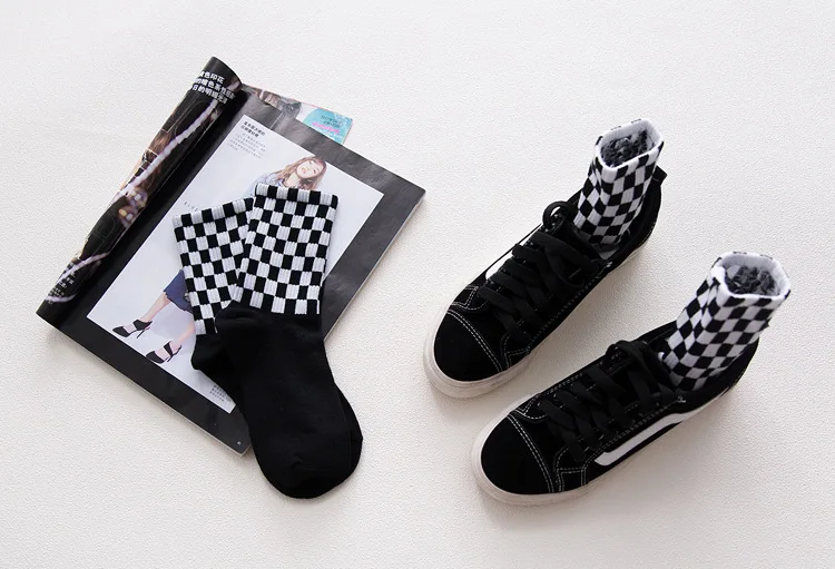 Men's Socks Plaid Unisex Sports Cotton Korean Version Couples Chessboard Street Hip Hop Skateboards 9 S3d980d36cd204b8ea097b11bd56a43e5j