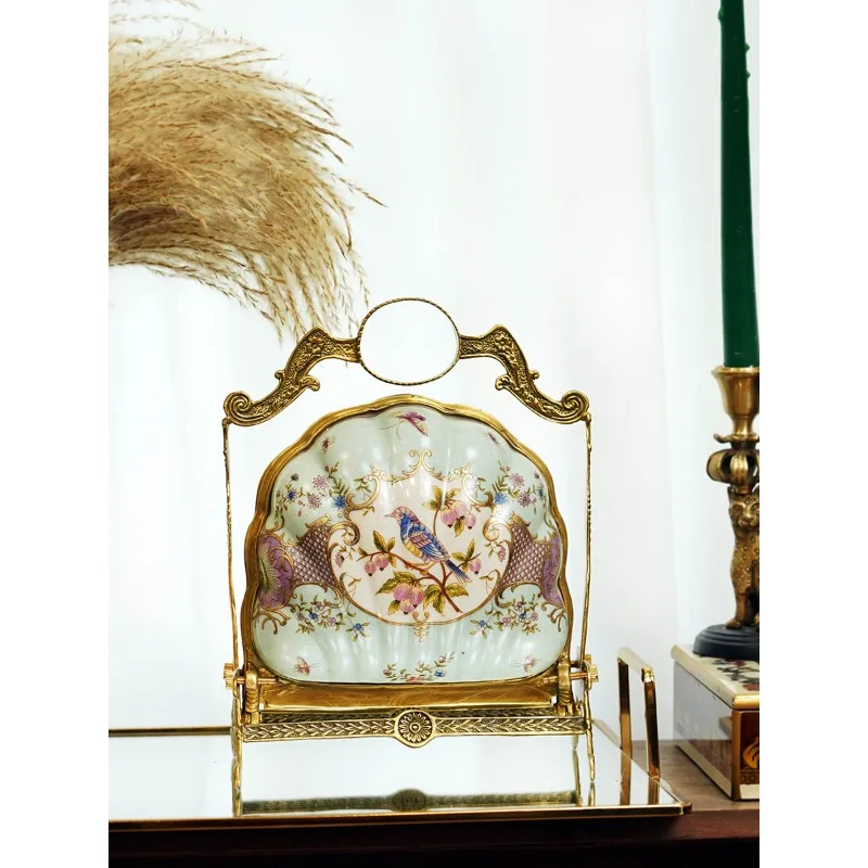 

Luxurious hand painted ceramic brass art folding fruit bowls and shells double fruit baskets decorative ornaments.