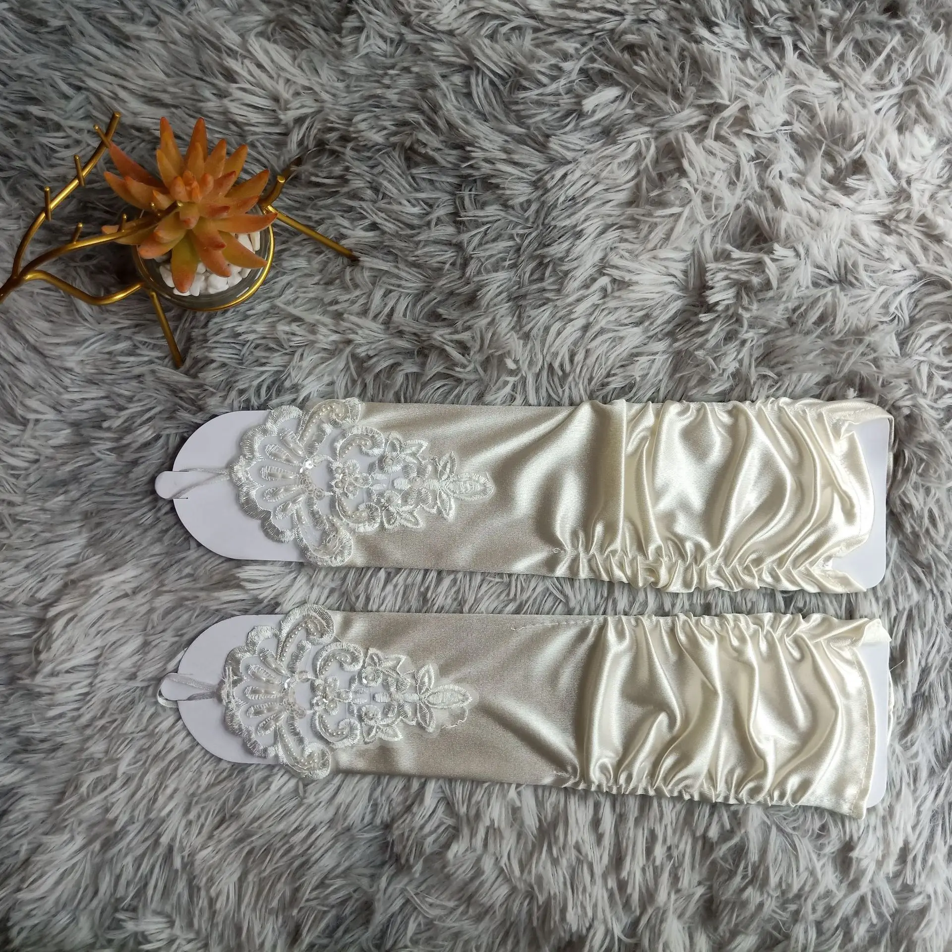 Lace gloves wedding dress gloves women ruffed fingerless wedding prom party satin elbow-length beaded gloves