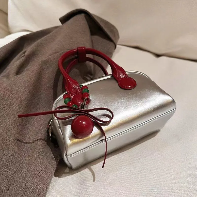 Hot Girl Cute Silver Bowling Handbag Women Fashion Leather Petite Shoulder Bag Ladies Stylish Casual Versatile Crossbody Bag New