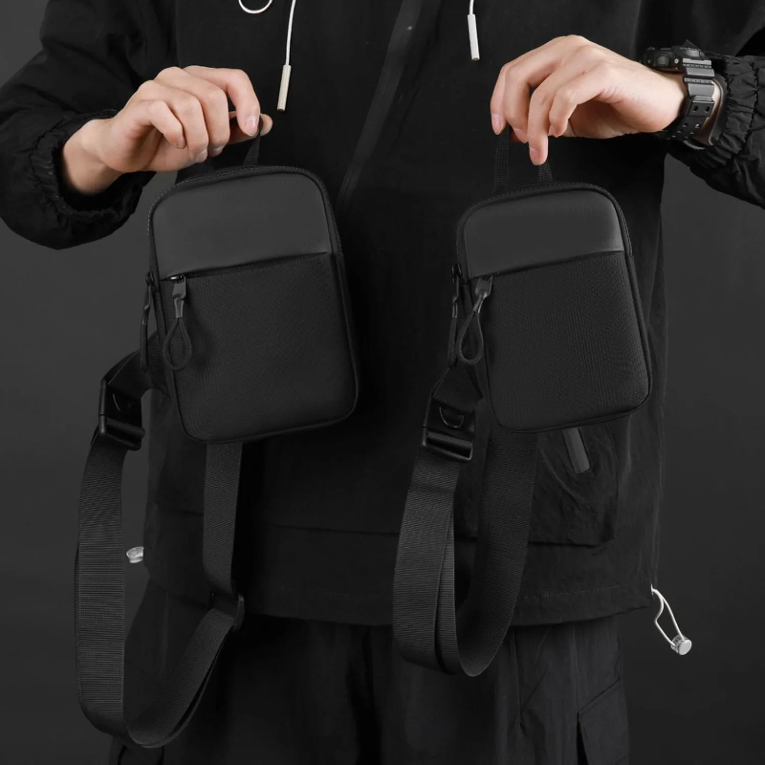 Small Mini Chest Bag Lightweight Sling Shoulder Pack Fashion Sports Crossbody Bag for Men Women Daily Casual Travel