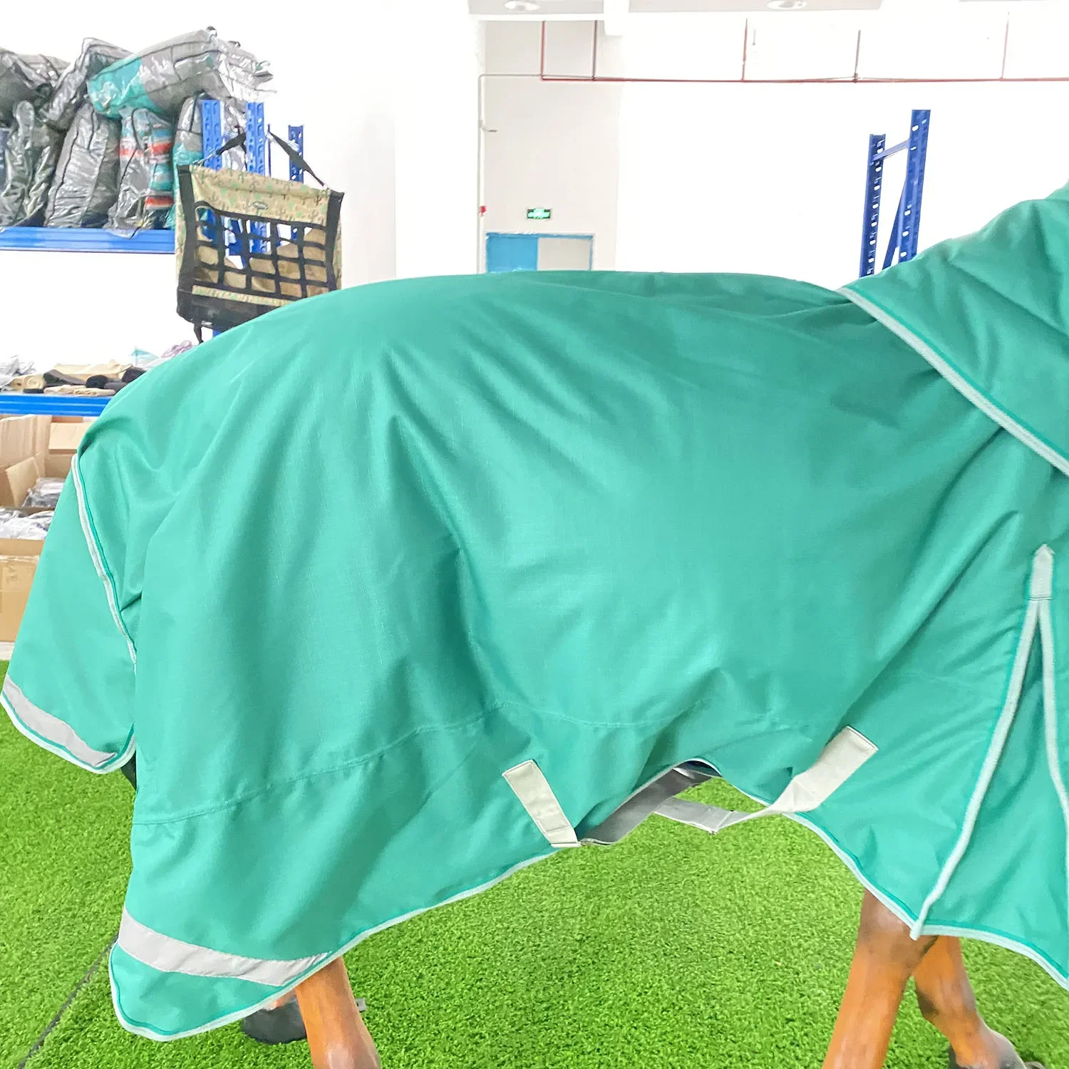High Quality 1200D Ripstop Breathable Horse Blanket Sheet Waterproof Green Turnout Horse Rug with Full detachable neck