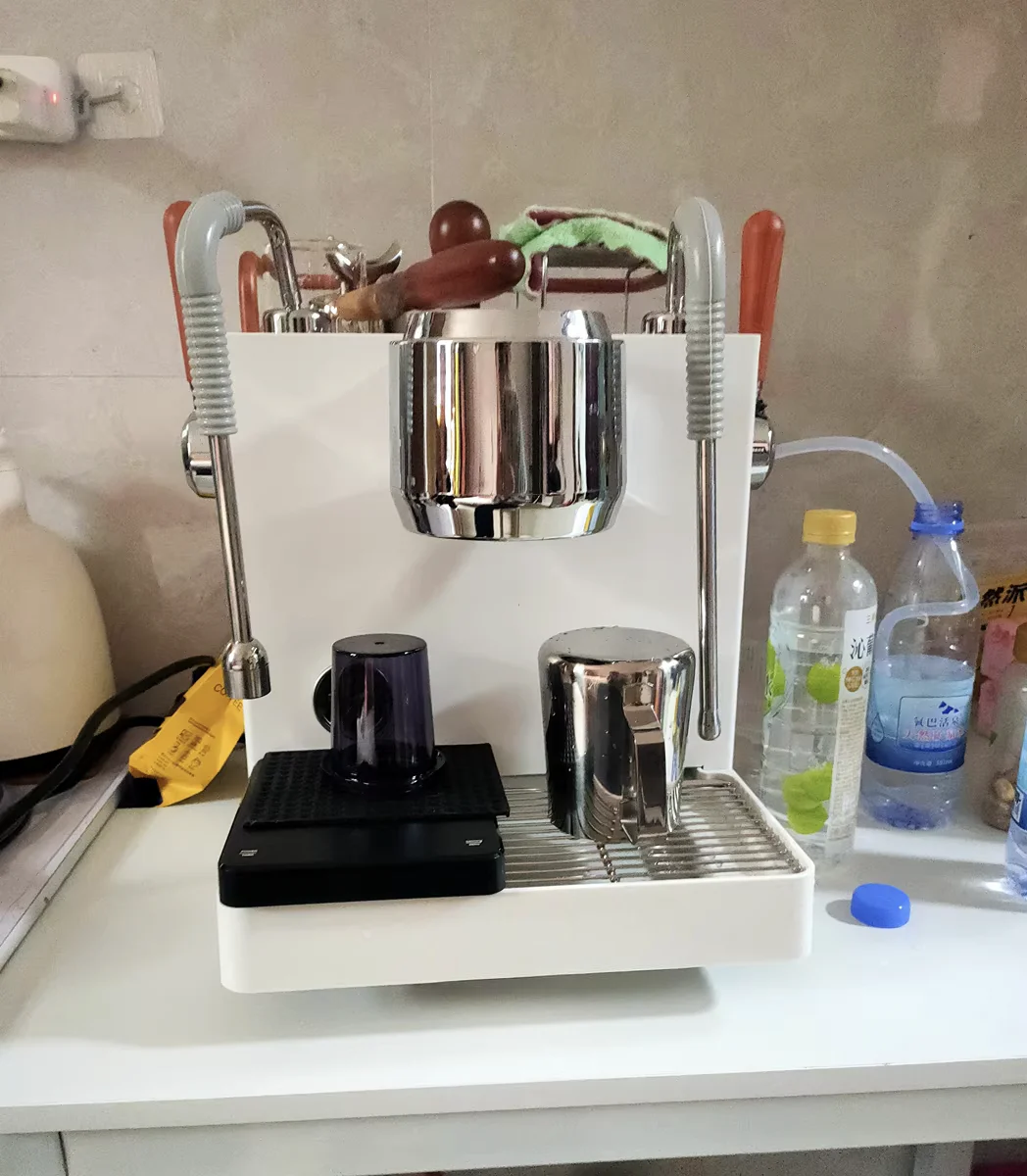 Modern coffee machine, automatic and portable, other espresso, stainless steel Italian coffee machine GN563TB 3