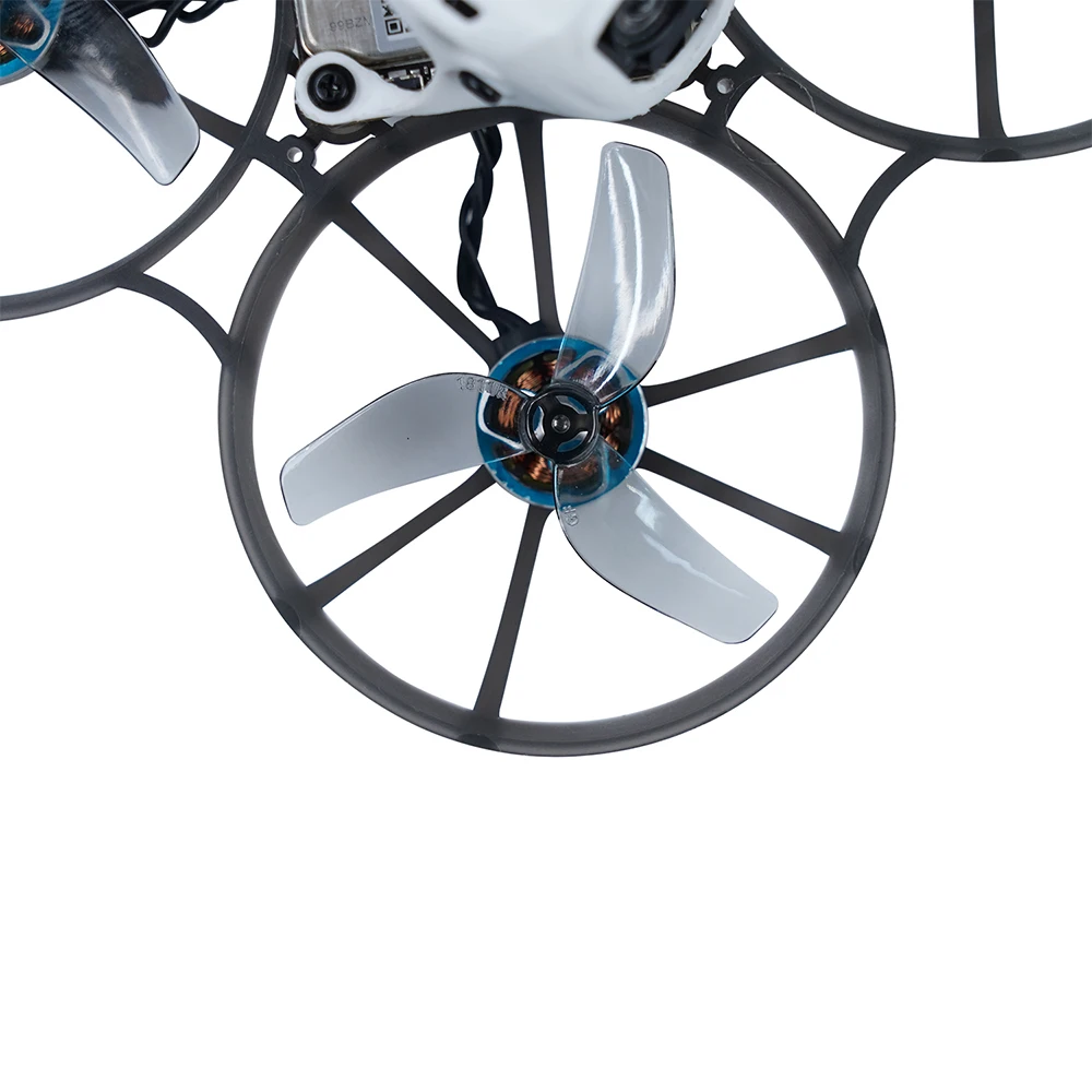 Hélice Gemfan 1811-3 45mm PC 3-pales pour drone FPV, gros plan sur le matériau polycarbonate