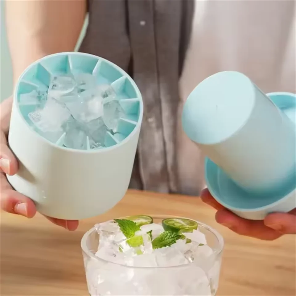Food-grade silicone cylinder ice lattice ice making mold household kneading music bucket storage box cup quick freez