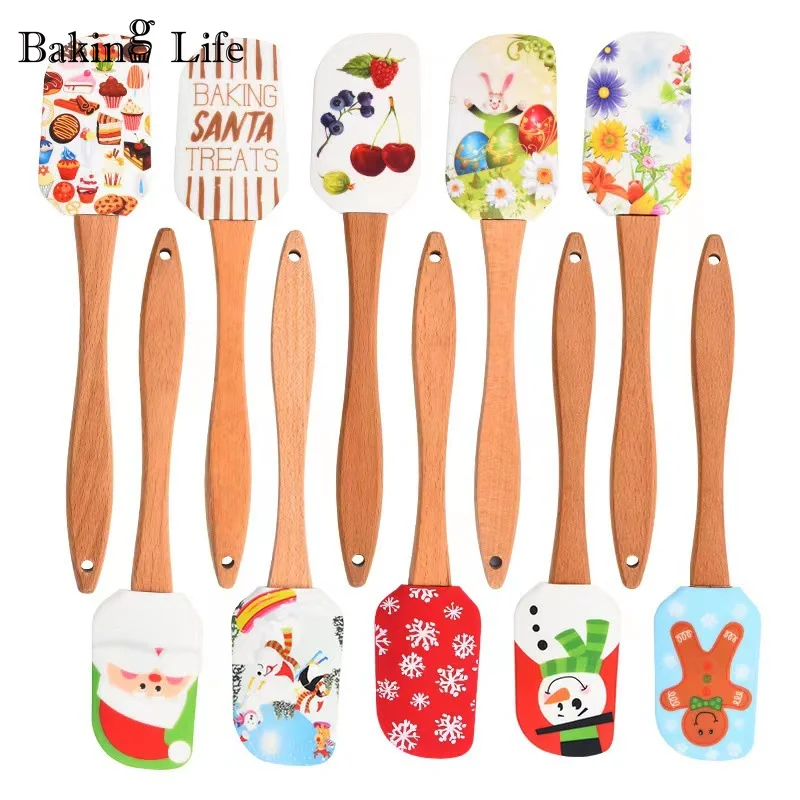Description Picture 2 of itemNew Christmas Wooden Handle Kitchen Fondant Cake Cream Spatula Silicone Butter Scraper Kitchen Baking Tools Espatula Silicona