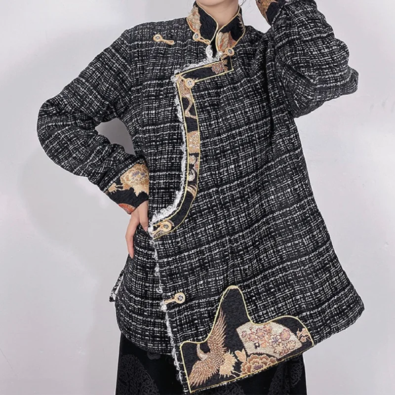 Tibetan Clothing Women's Winter Tibet Noble Coat Embroidery Plush Cotton Padded Jacket Xizang Ethnic Minority Trend Overcoat