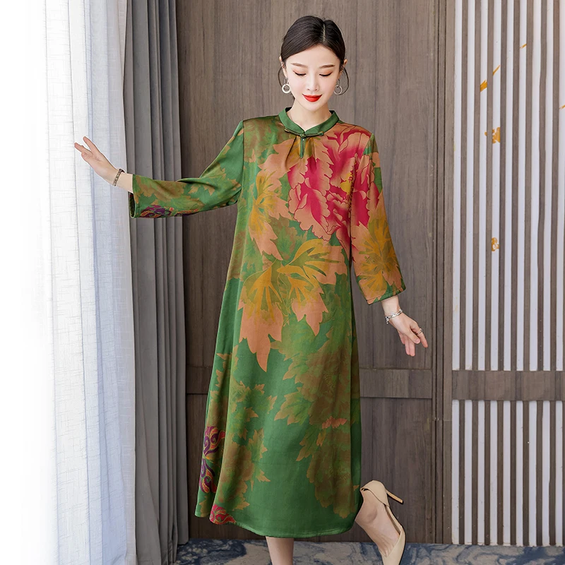 

Spring and Summer 2023 New Silk Satin Short Sleeve Vintage Print Dress Cheongsam Large Loose New Chinese Silk Knee Length Gown