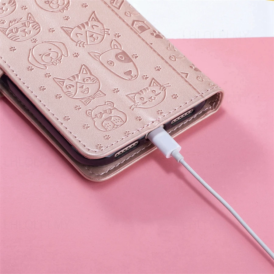 Leather Wallet Flip Case with Cat and Dog Motif Cover