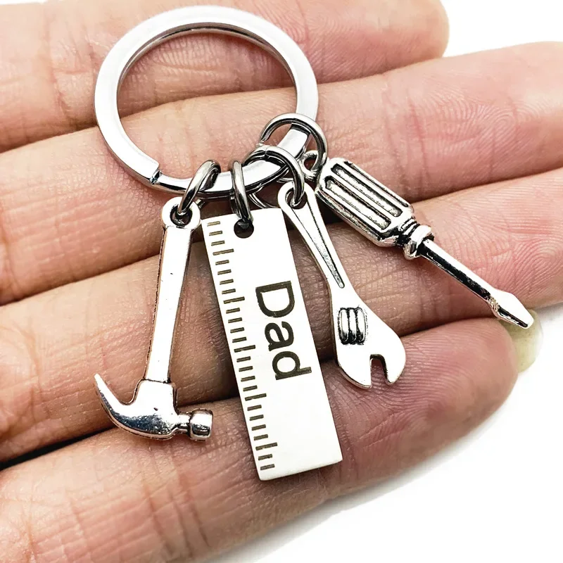 Dad Letters Keychains Creative Hammer Screwdriver Wrench Keyring Handbag Decor Tassel Hanging Pendant Father's Day Gifts pop keychain toys