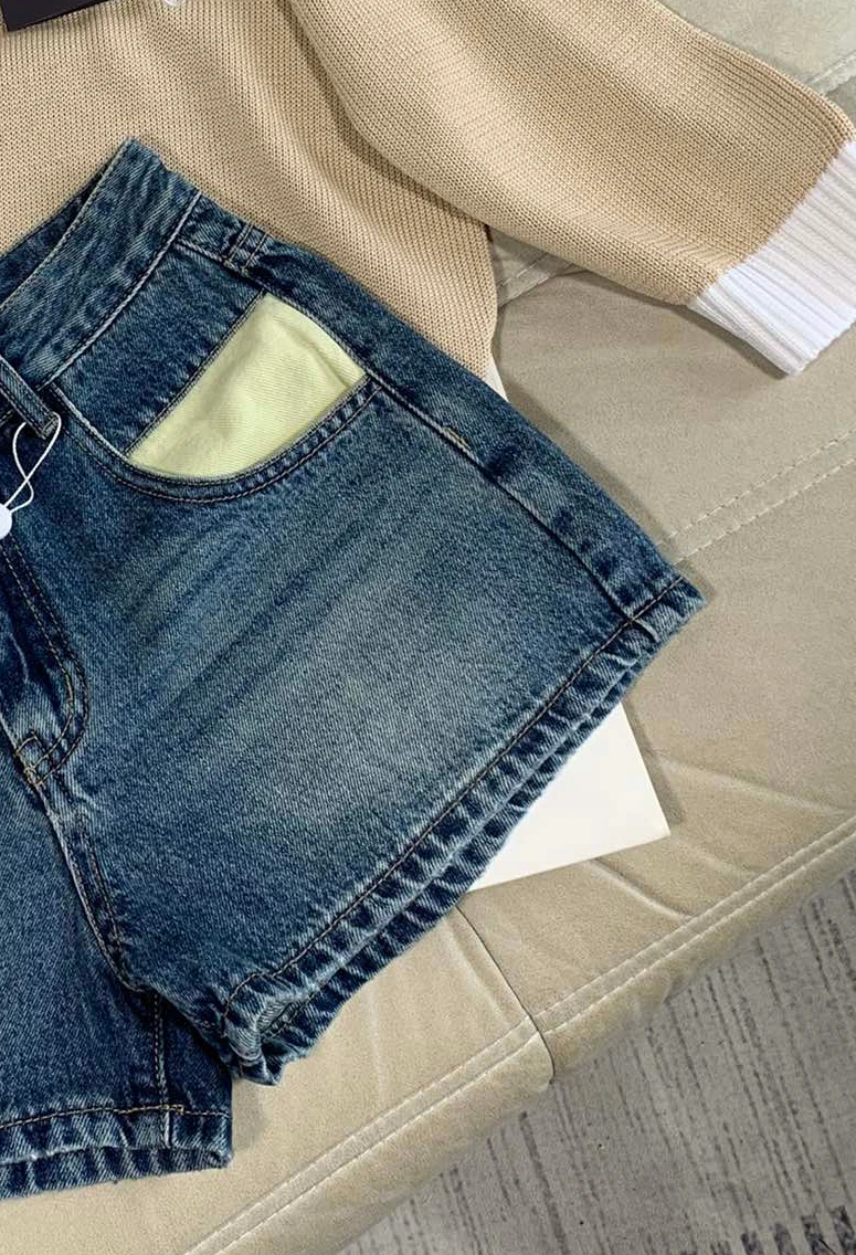 

141175 Fashion Classic Luxury Designer cloth New Spring & Summer Back Pocket Digital Printed Contrast Denim Shorts Female