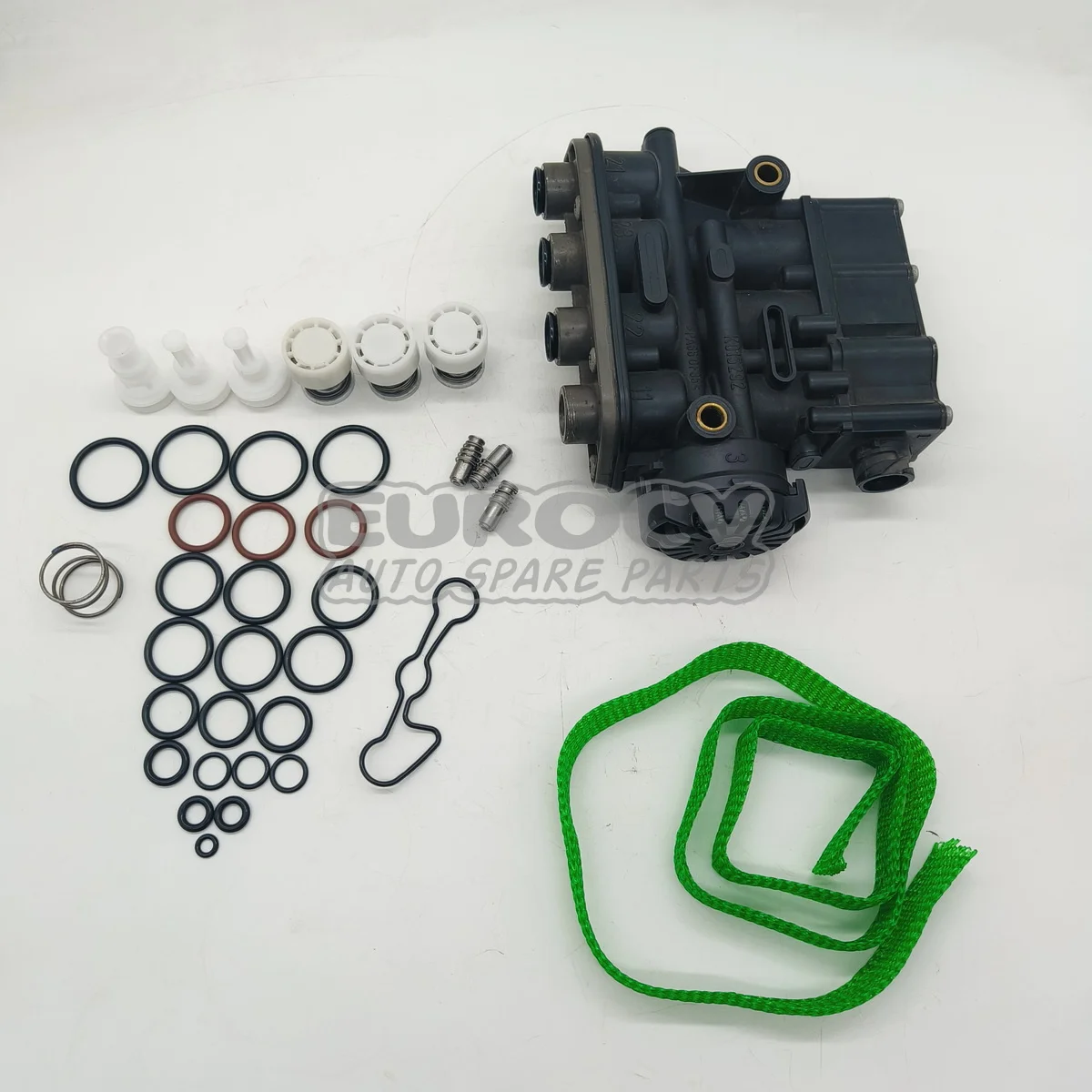 Spare Parts for Volvo Trucks VOE 21083657-1 Air Suspension Valve Repair Kit