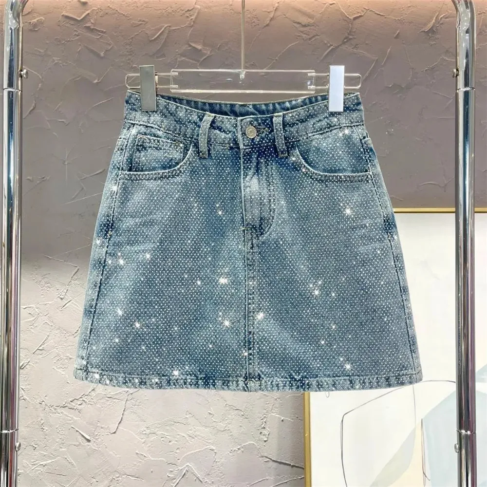 ATAMET Pantalones Cortos De Lentejuelas Negras De Cintura Alta Para Mujer, Para Concierto, Brillantes, Para Fiesta, Sexy, Con Diamantes De Imitación, Medias De Red, Pantalones Cortos Negros+medias De