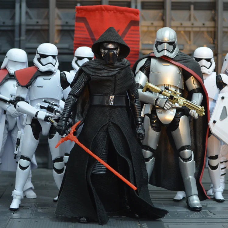 Star Wars Darth Vader, Kylo Ren & First Order Storm Trooper 11-12