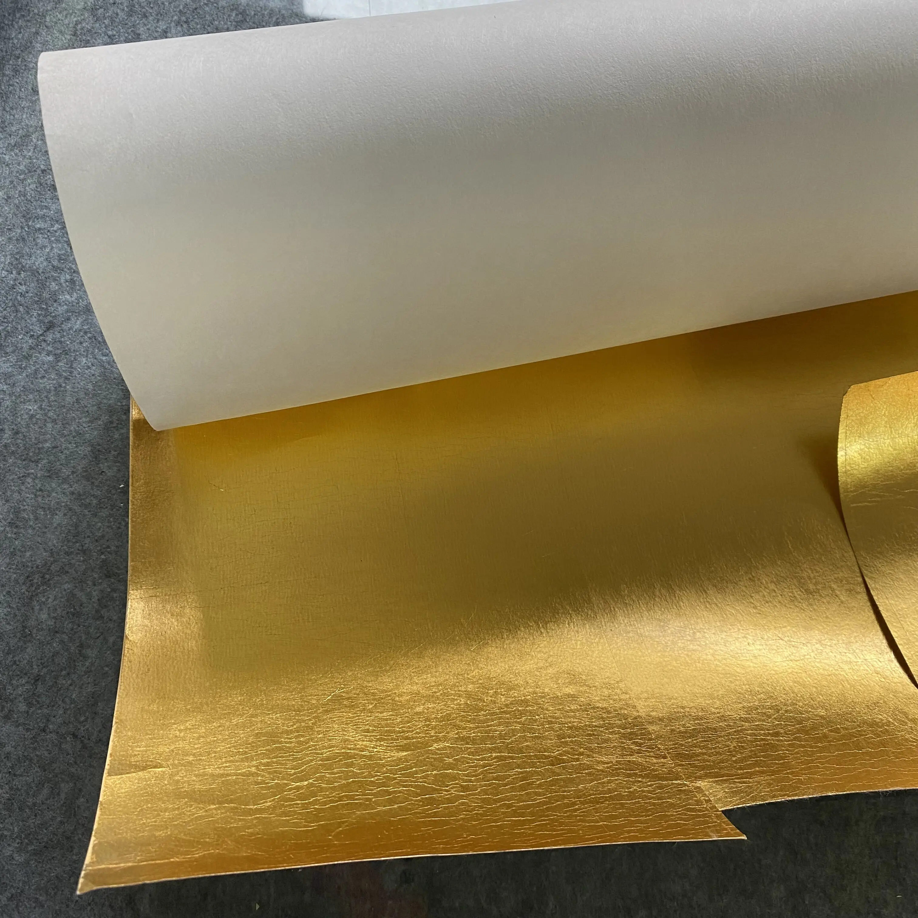 Small Size Mywind Natural Foil Wallpaper Item GT8704