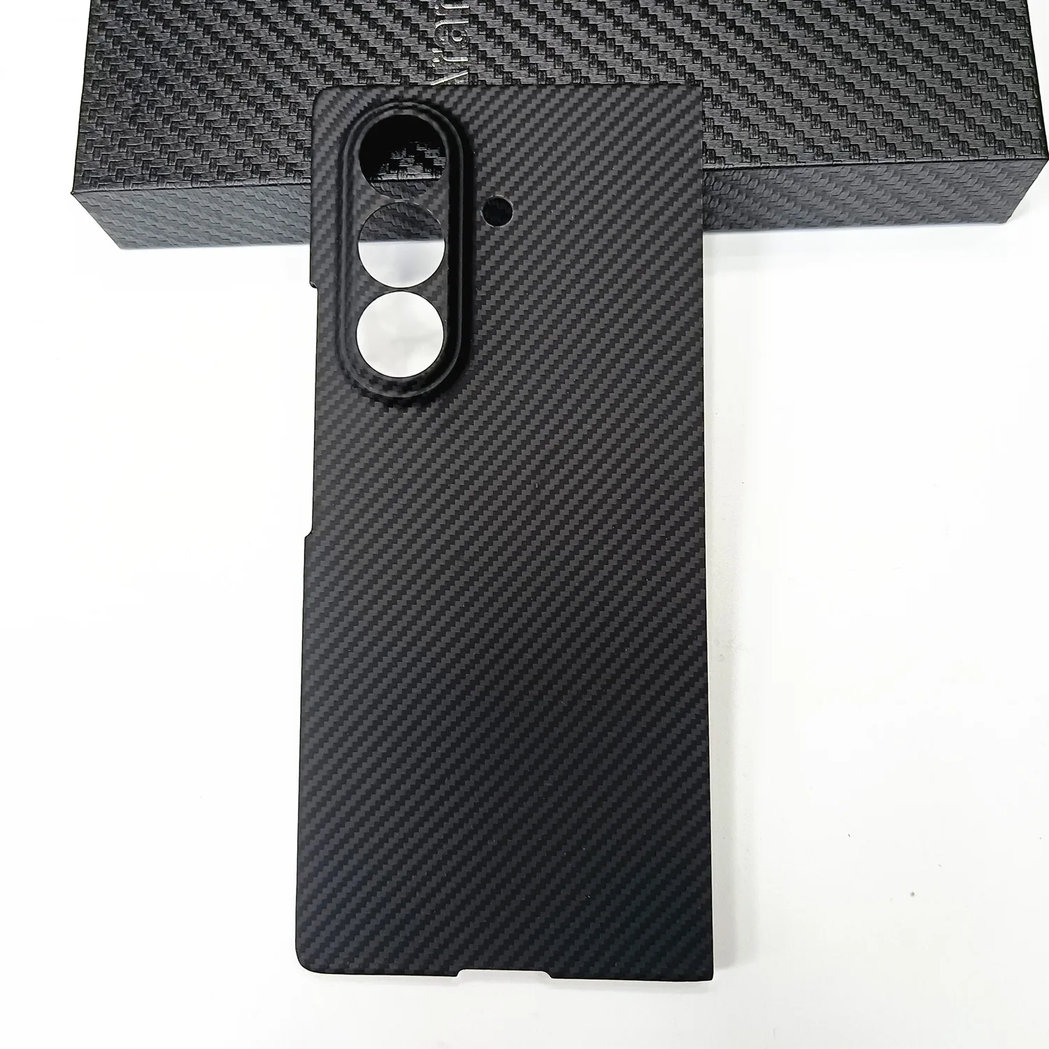 Premium Ultra Thin Aramid Carbon Fiber Shockproof Back Cover